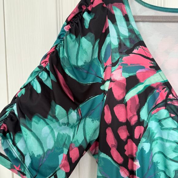 Torrid Women's Butterfly Print V-Neck With Side Pockets Dress Size 3 - Picture 4 of 16